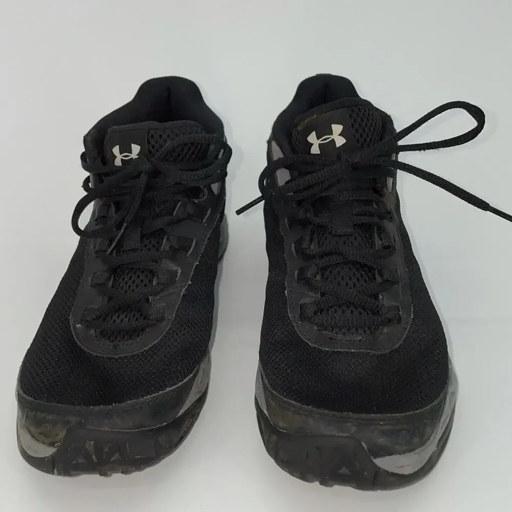 Under Armour‎ High Top Sneaker Black Grey Youth 5 Lace Up Basketball Shoe